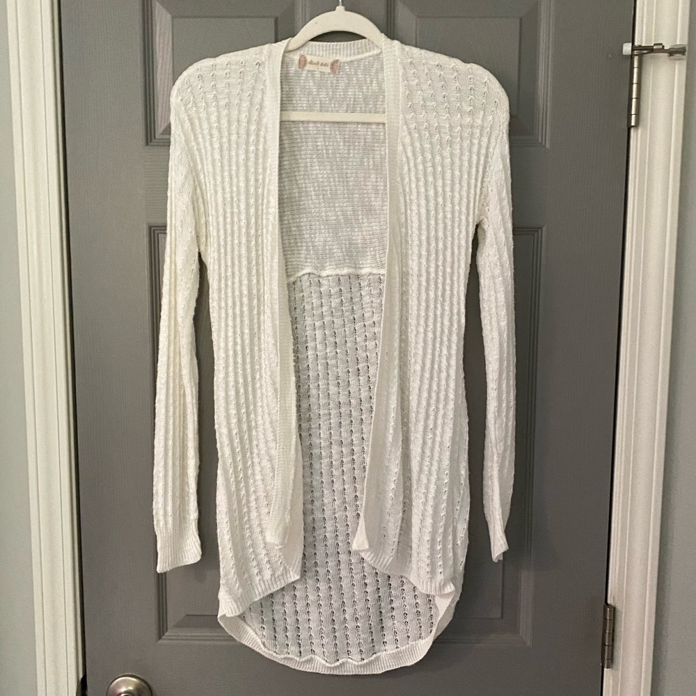 Altar’d State Womens Sweater SZ L Perfect for Spring!!! - Picture 3 of 4